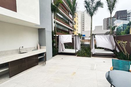 Apartamento à venda com 166m², 3 quartos e 3 vagas Apartamento à venda com 166m², 3 quartos e 3 vagasCozinha spa