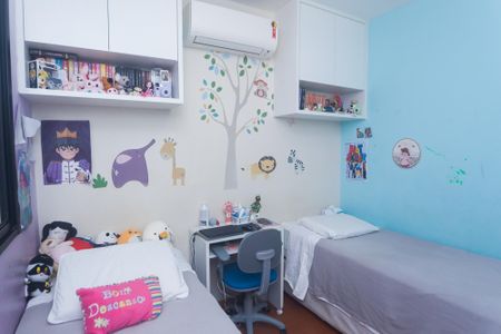 Apartamento à venda com 140m², 3 quartos e 2 vagas Apartamento à venda com 140m², 3 quartos e 2 vagasquarto 1
