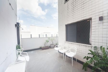 Apartamento à venda com 140m², 3 quartos e 2 vagas Apartamento à venda com 140m², 3 quartos e 2 vagasarea privativa