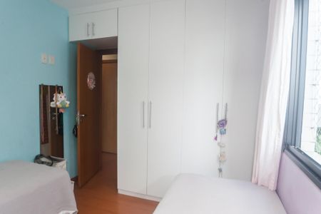 Apartamento à venda com 140m², 3 quartos e 2 vagas Apartamento à venda com 140m², 3 quartos e 2 vagasquarto 1