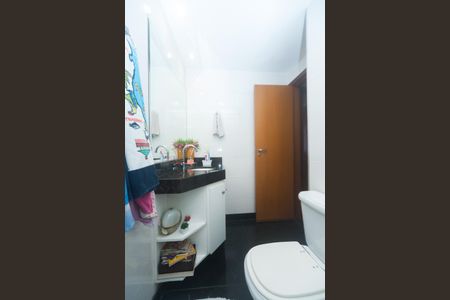Apartamento à venda com 140m², 3 quartos e 2 vagas Apartamento à venda com 140m², 3 quartos e 2 vagasBanheiro Social