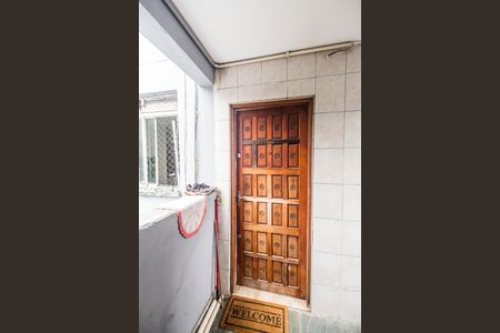 Apartamento à venda com 44m², 2 quartos e 1 vaga Apartamento à venda com 44m², 2 quartos e 1 vagaEntrada