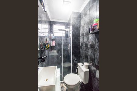 Banheiro de apartamento à venda com 2 quartos, 44m² em Jardim Mutinga, Barueri