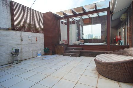 Casa à venda com 430m², 4 quartos e 6 vagasSolarium