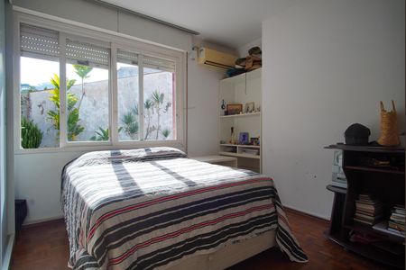 Casa à venda com 430m², 4 quartos e 6 vagasQuarto 4