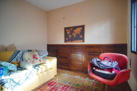 Casa à venda com 430m², 4 quartos e 6 vagasQuarto 2