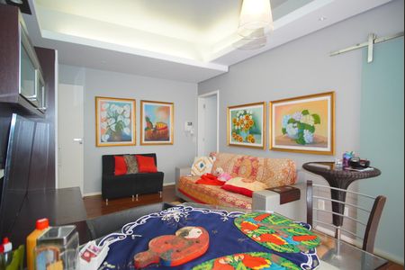 Casa à venda com 430m², 4 quartos e 6 vagasSala 2