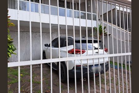 Casa para alugar com 430m², 4 quartos e 6 vagas Casa para alugar com 430m², 4 quartos e 6 vagasGaragem