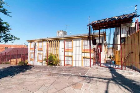 Apartamento à venda com 41m², 1 quarto e 1 vaga Apartamento à venda com 41m², 1 quarto e 1 vagaFachada