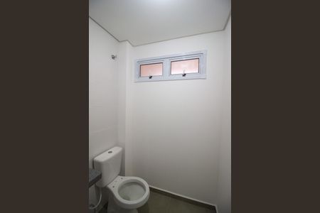Casa de condomínio para alugar com 115m², 3 quartos e 2 vagasLavabo
