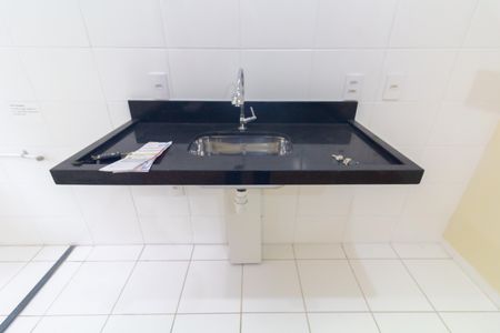 Apartamento à venda com 42m², 2 quartos e 1 vaga Apartamento à venda com 42m², 2 quartos e 1 vagaCozinha e Área de Serviço