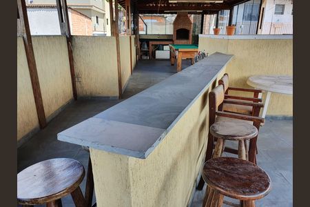Casa à venda com 176m², 3 quartos e 2 vagasCozinha