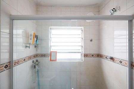 Casa à venda com 105m², 3 quartos e 2 vagas Casa à venda com 105m², 3 quartos e 2 vagasBnaheiro casa 2