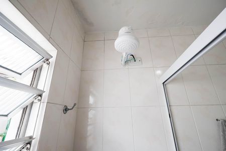 Casa à venda com 105m², 3 quartos e 2 vagas Casa à venda com 105m², 3 quartos e 2 vagasBnaheiro casa 2