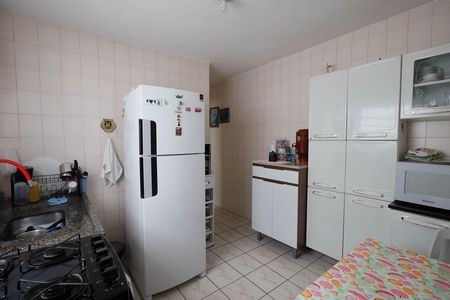 Casa à venda com 105m², 3 quartos e 2 vagas Casa à venda com 105m², 3 quartos e 2 vagasCozinha casa 2