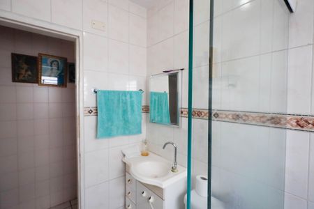 Casa à venda com 105m², 3 quartos e 2 vagas Casa à venda com 105m², 3 quartos e 2 vagasBnaheiro casa 2