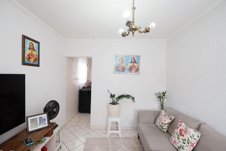 Casa à venda com 105m², 3 quartos e 2 vagas Casa à venda com 105m², 3 quartos e 2 vagasSala casa 2