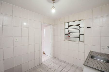 Casa à venda com 105m², 3 quartos e 2 vagas Casa à venda com 105m², 3 quartos e 2 vagasCozinha