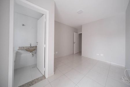 Casa à venda com 90m², 2 quartos e 2 vagasSuíte 2