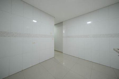 Casa à venda com 90m², 2 quartos e 2 vagasCozinha