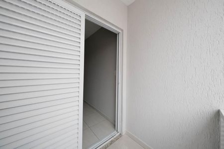 Casa à venda com 90m², 2 quartos e 2 vagasSuíte 2