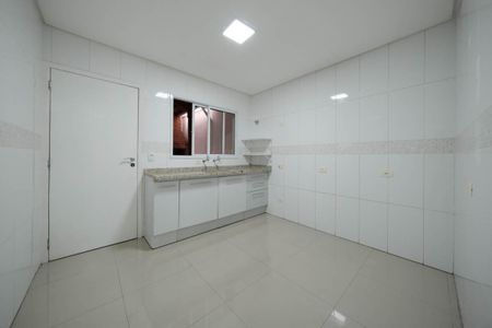 Casa à venda com 90m², 2 quartos e 2 vagasCozinha