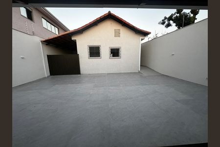 Foto 02 de casa para alugar com 3 quartos, 360m² em Santa Branca, Belo Horizonte