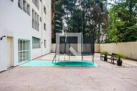 Apartamento à venda com 178m², 4 quartos e 3 vagas Apartamento à venda com 178m², 4 quartos e 3 vagasÁrea comum