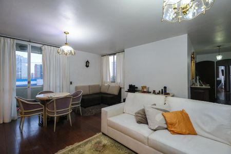 Apartamento à venda com 178m², 4 quartos e 3 vagas Apartamento à venda com 178m², 4 quartos e 3 vagasSala