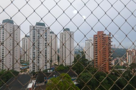 Apartamento à venda com 178m², 4 quartos e 3 vagas Apartamento à venda com 178m², 4 quartos e 3 vagasVista da Suíte 2