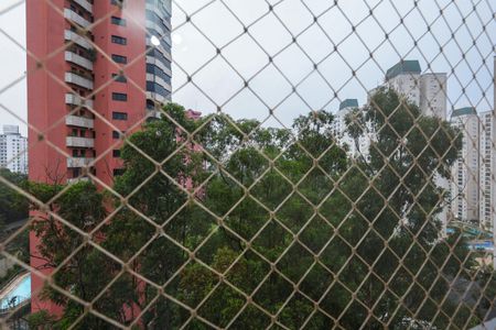 Apartamento à venda com 178m², 4 quartos e 3 vagas Apartamento à venda com 178m², 4 quartos e 3 vagasVista do Quarto 2