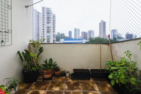 Apartamento à venda com 178m², 4 quartos e 3 vagas Apartamento à venda com 178m², 4 quartos e 3 vagasVaranda da Sala