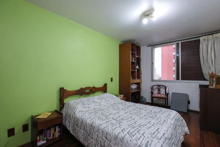 Apartamento à venda com 178m², 4 quartos e 3 vagas Apartamento à venda com 178m², 4 quartos e 3 vagasSuíte 1