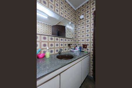 Apartamento à venda com 178m², 4 quartos e 3 vagas Apartamento à venda com 178m², 4 quartos e 3 vagasBanheiro