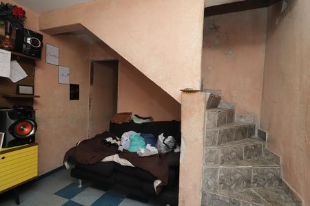 Sala de casa à venda com 4 quartos, 132m² em Jardim Casa Pintada, São Paulo