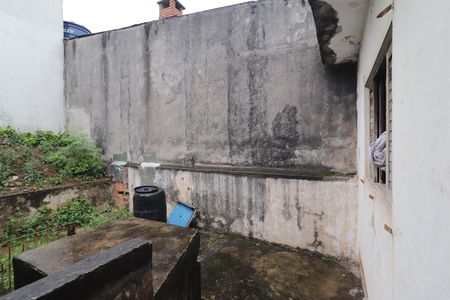 Casa para alugar com 132m², 4 quartos e 1 vagaQuintal