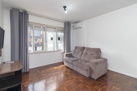 Sala de apartamento para alugar com 1 quarto, 60m² em Centro Histórico, Porto Alegre