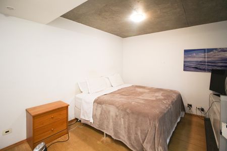 Apartamento à venda com 57m², 1 quarto e 1 vaga