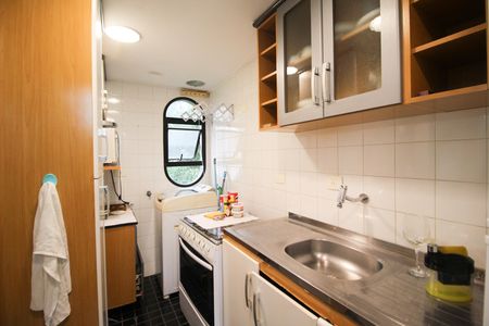Apartamento à venda com 57m², 1 quarto e 1 vaga