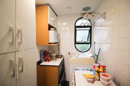 Apartamento à venda com 57m², 1 quarto e 1 vaga