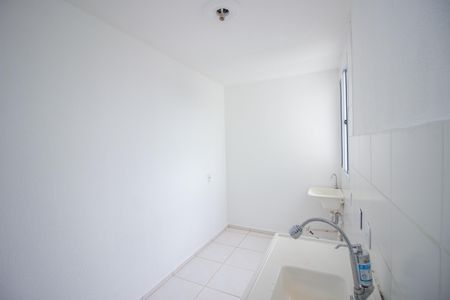Apartamento para alugar com 50m², 2 quartos e 1 vaga Apartamento para alugar com 50m², 2 quartos e 1 vagaCozinha e Área de Serviço