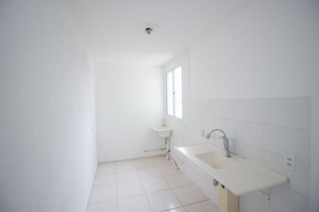 Apartamento para alugar com 50m², 2 quartos e 1 vaga Apartamento para alugar com 50m², 2 quartos e 1 vagaCozinha e Área de Serviço