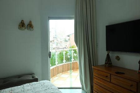 Casa à venda com 320m², 3 quartos e 5 vagasQuarto 1 - Suíte