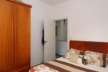 Casa à venda com 320m², 3 quartos e 5 vagasQuarto 2