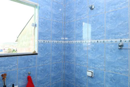 Casa à venda com 320m², 3 quartos e 5 vagasBanheiro 2