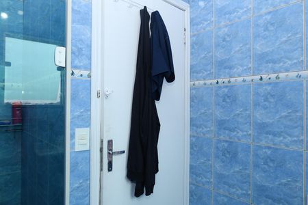 Casa à venda com 320m², 3 quartos e 5 vagasBanheiro 2