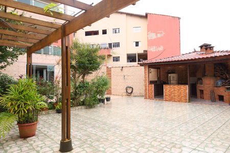 Casa à venda com 320m², 3 quartos e 5 vagasQuintal