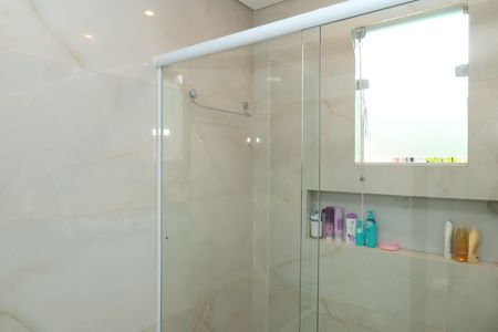 Casa à venda com 320m², 3 quartos e 5 vagasBanheiro 1 - Suíte