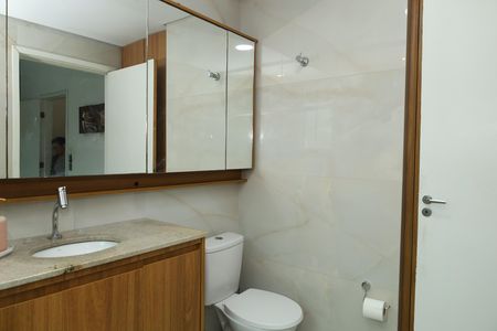 Casa à venda com 320m², 3 quartos e 5 vagasBanheiro 1 - Suíte