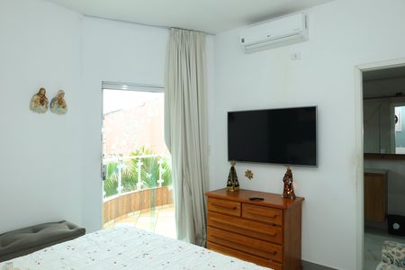 Casa à venda com 320m², 3 quartos e 5 vagasQuarto 1 - Suíte
